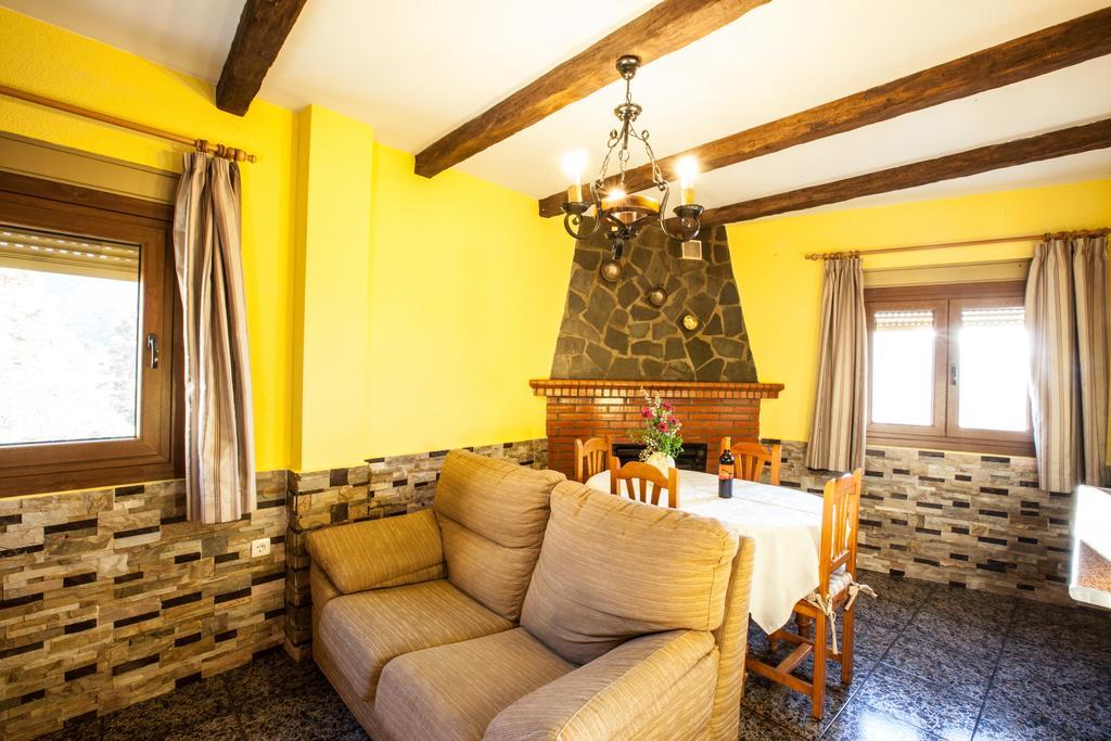 Casa de Campo Rurales Benarum Con Alpujarra De La Sierra